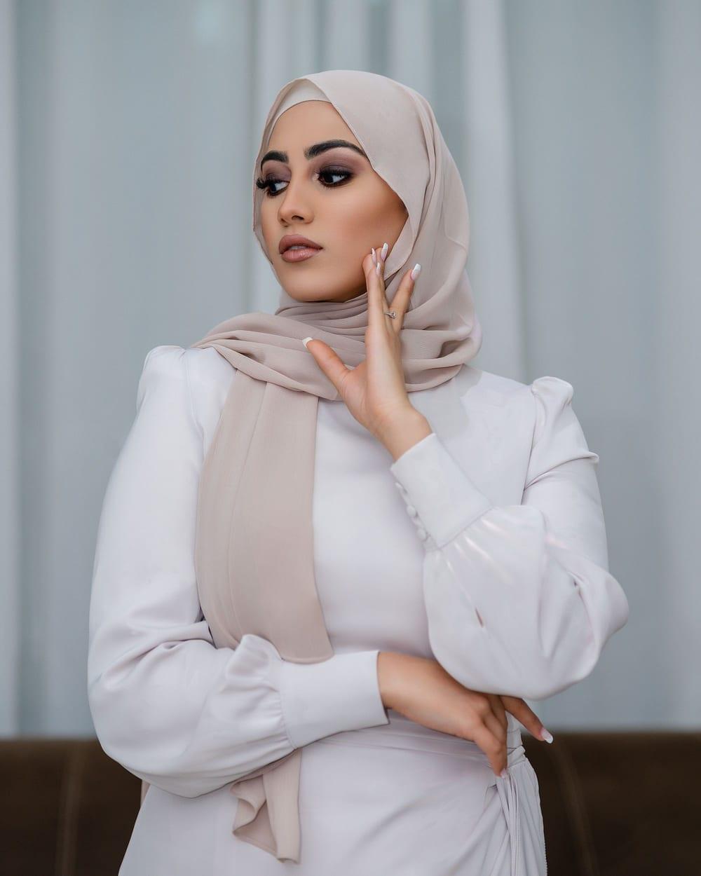 Instagram gönderisi: ekru balon kol elbise
